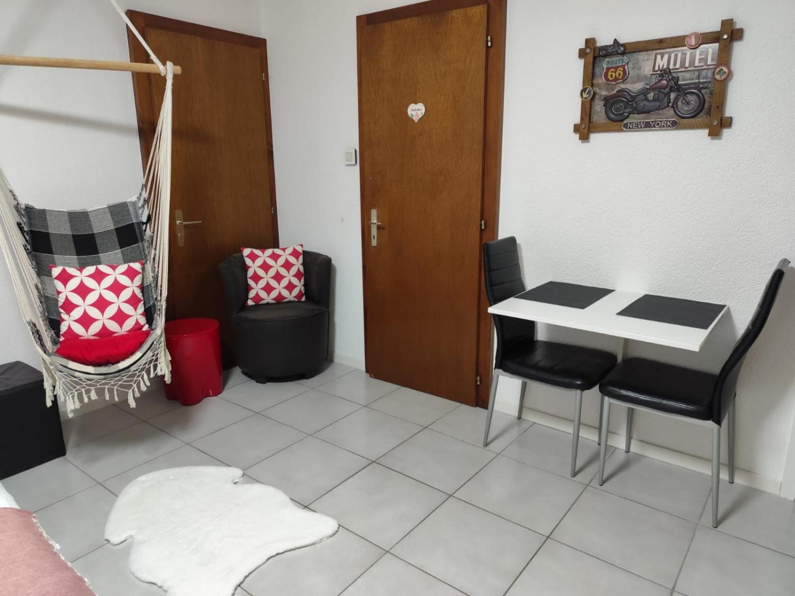 Studio indépendant à Grône Extérieur photo